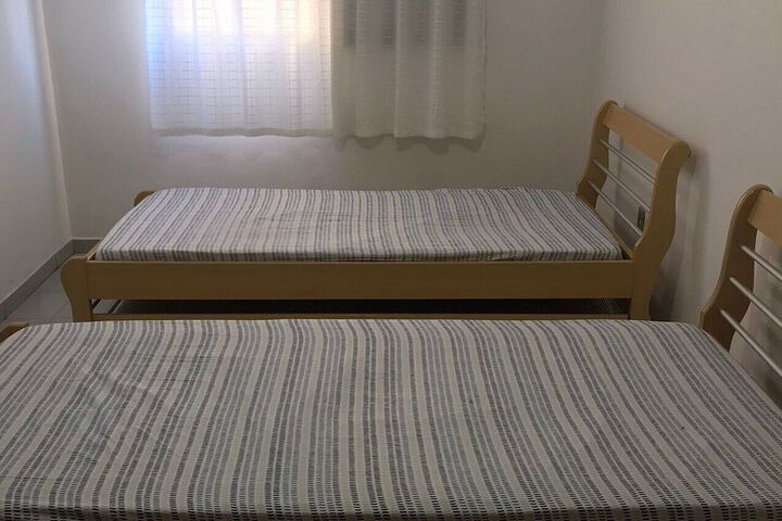 Room 15 of 15