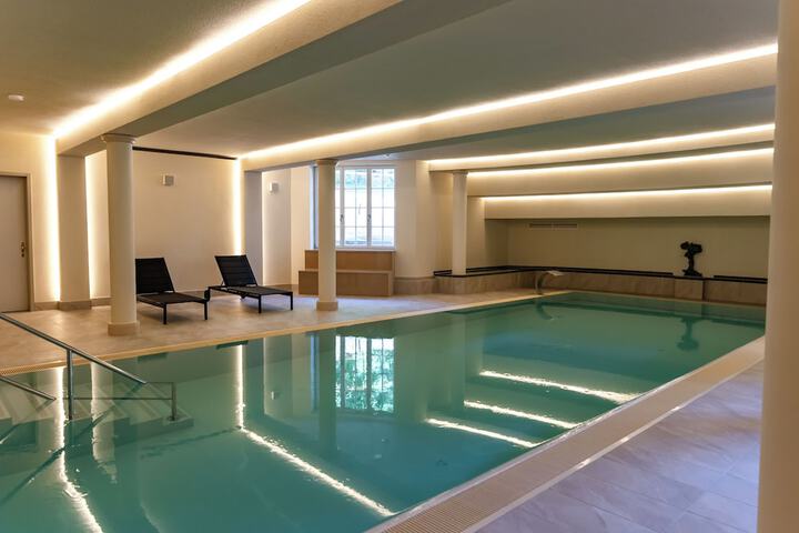 Pool 45 of 57