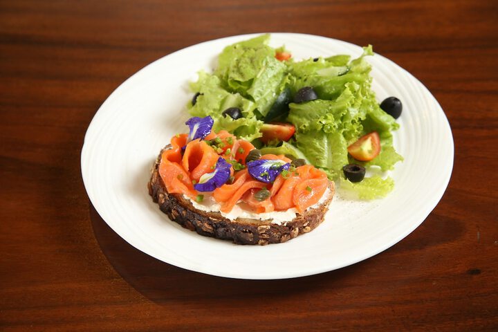 Dining 134 of 175
