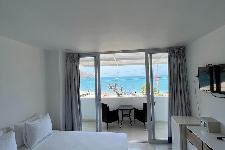 Room 21 of 27