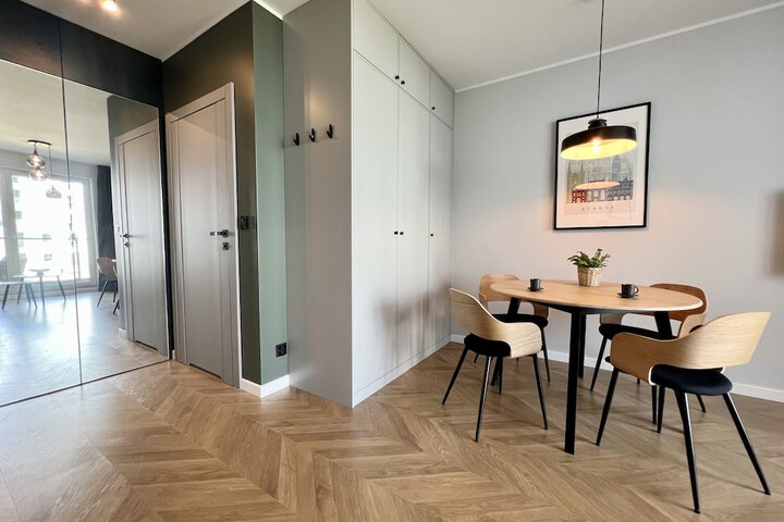 Room 64 of 181