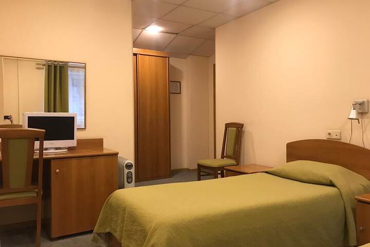 Room 20 of 47