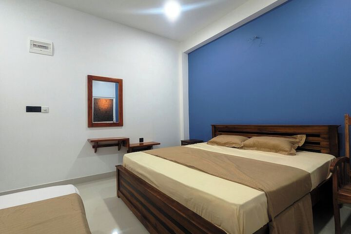 Room 15 of 43