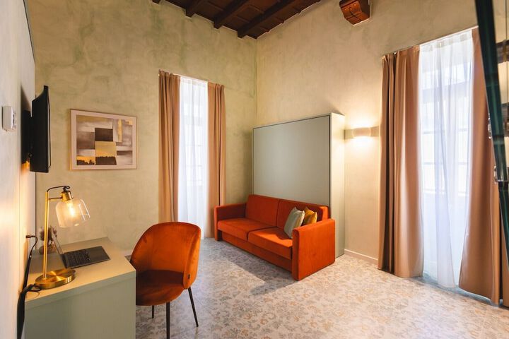Room 21 of 47