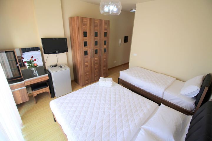 Room 7 of 47