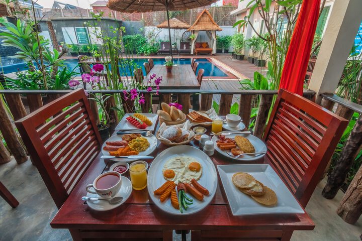 Breakfast/Coffee Service 78 of 99