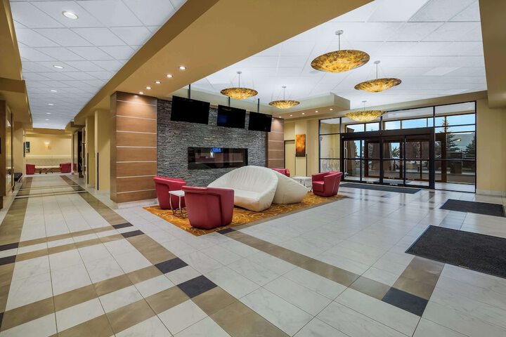 Guest Lobby
