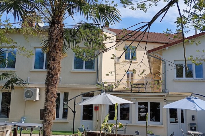 Hotel 50 of 55