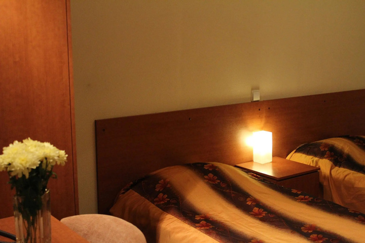 guest_rooms