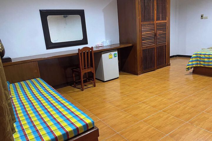 Room 30 of 52