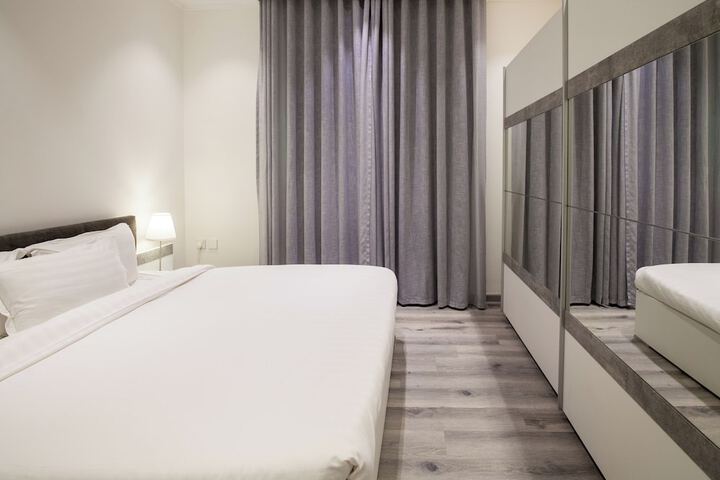 Room 2 of 42
