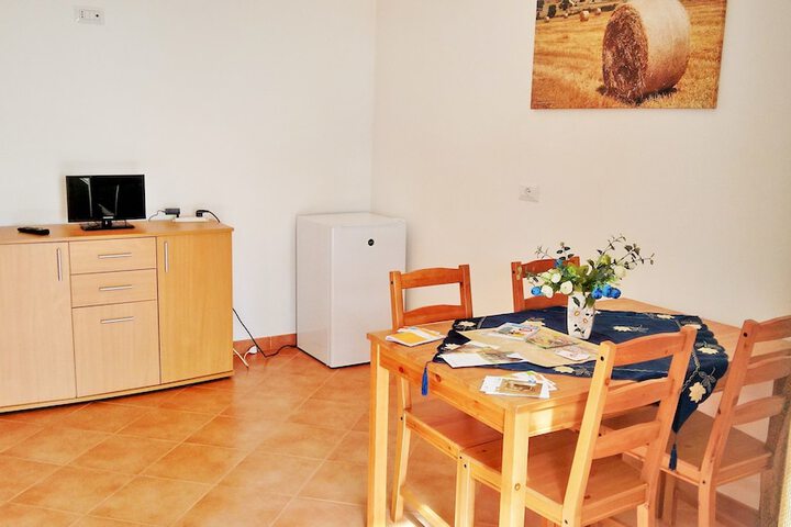 Dining Photos