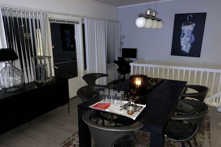 Room 3 of 15