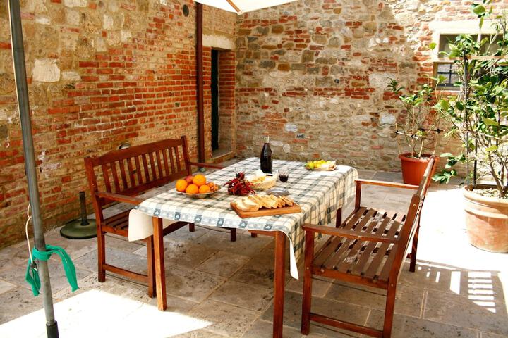 Terrace/Patio 62 of 186