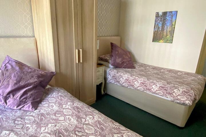 Room 28 of 59
