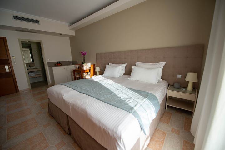 Room 29 of 60