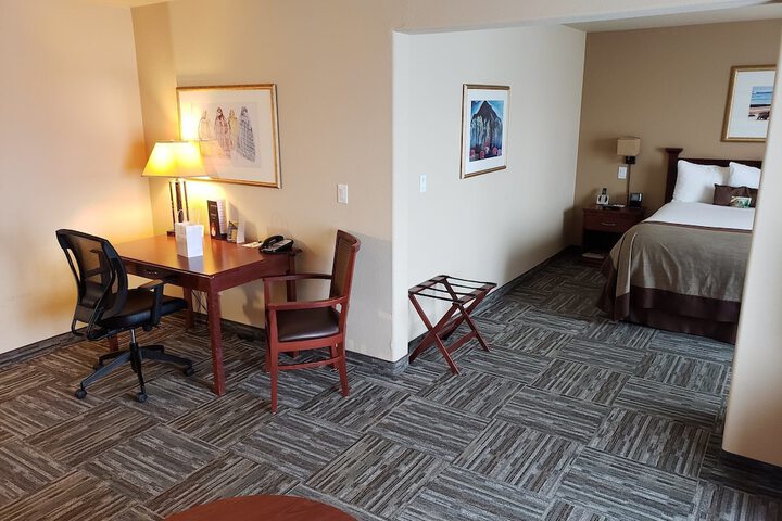 Room 4 of 22