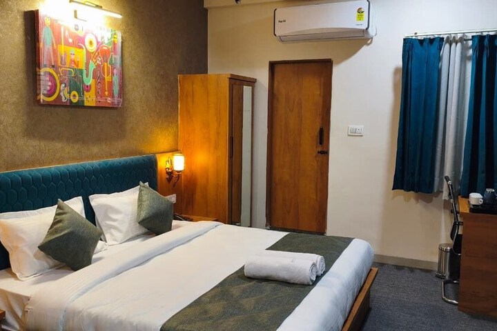 Room 34 of 55