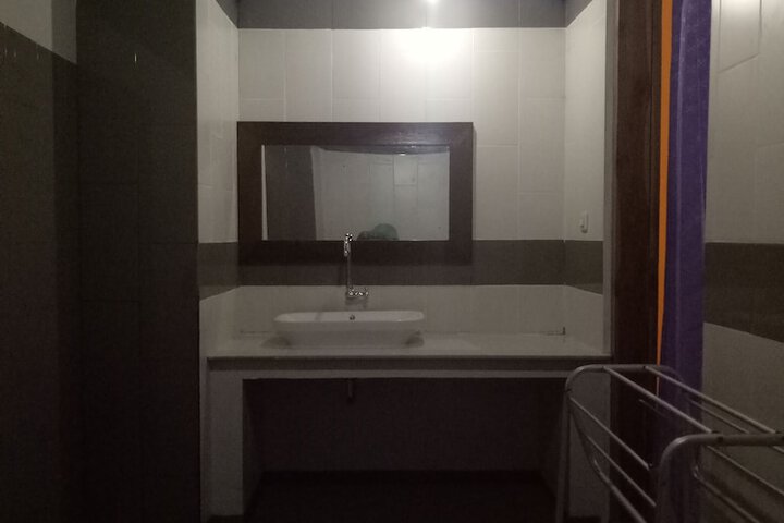 Room 29 of 50