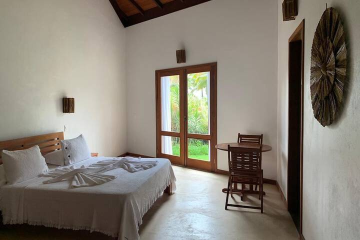 Room 3 of 94