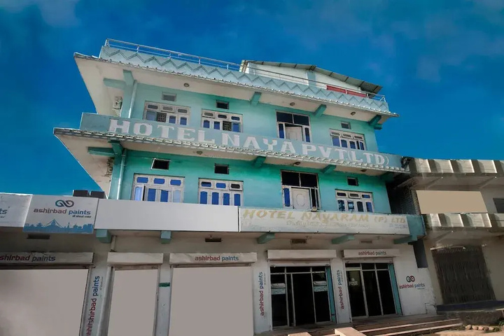 OYO 335 Hotel Nayaram