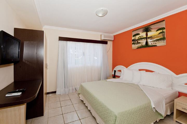 Room 19 of 75