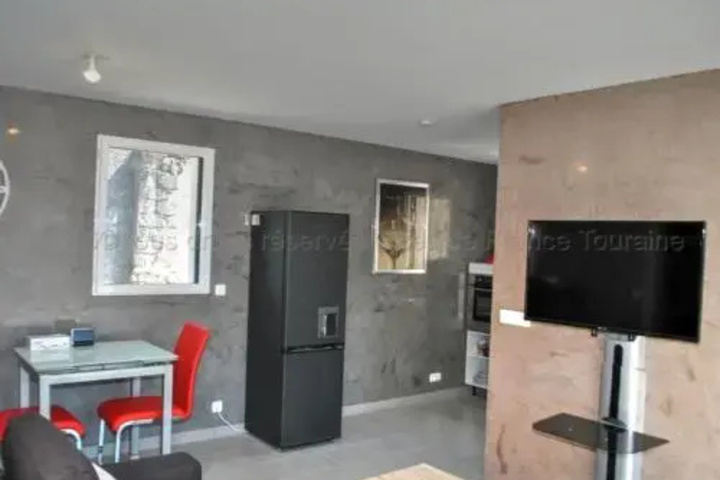 Room 2 of 14