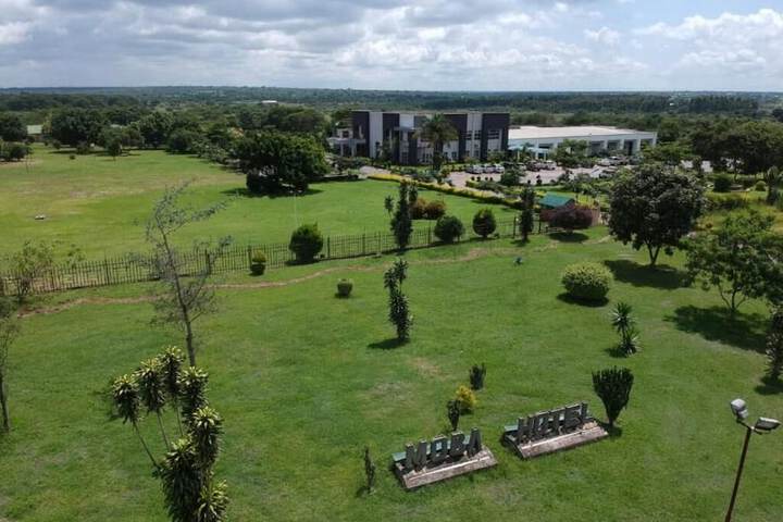 Moba Hotel & Convention Centre