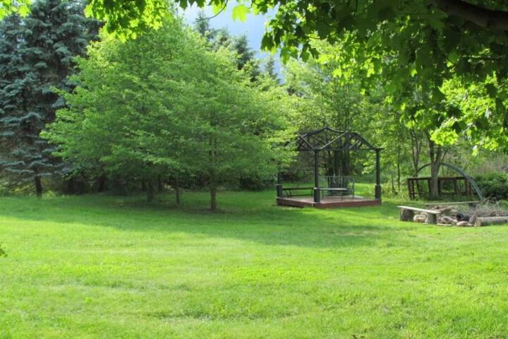 Property Grounds 30 of 46