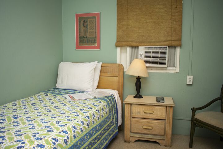Room 10 of 57
