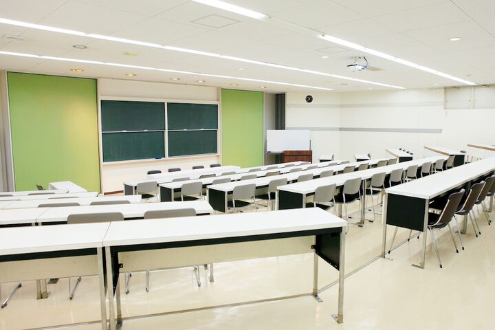 Business Center 24 of 29