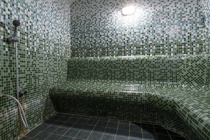 Room 30 of 56
