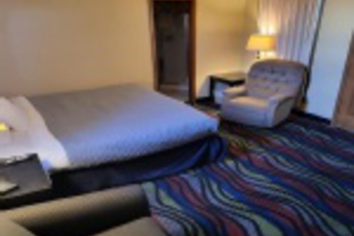 Room 25 of 72