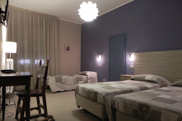 Room 6 of 29