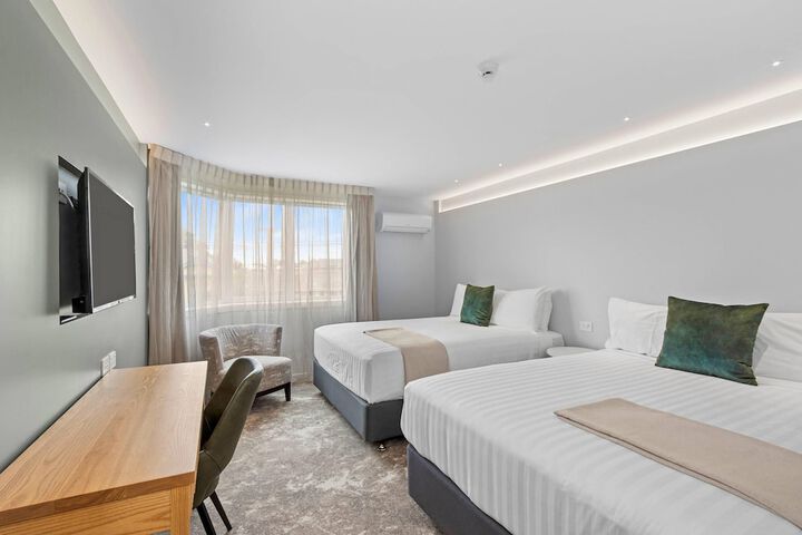 Room 55 of 114