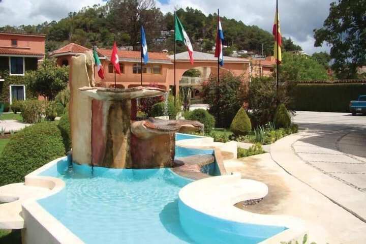 Pools & Facilities