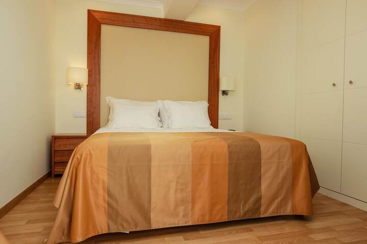 Room 13 of 47