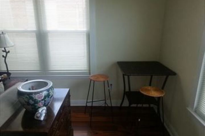 Room 41 of 165
