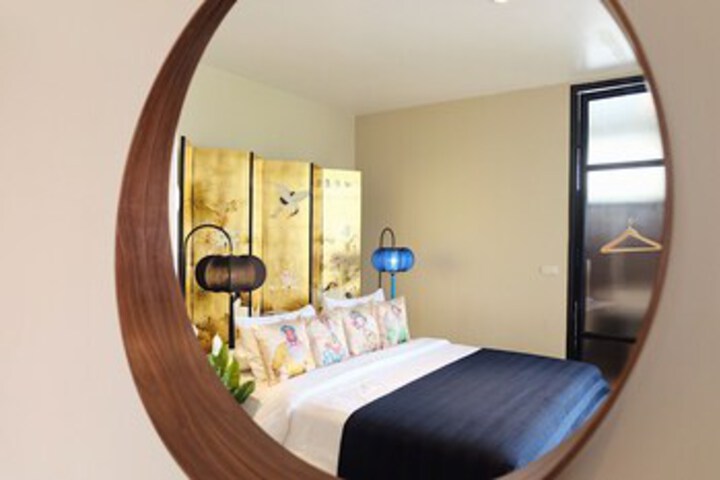 Room 42 of 66