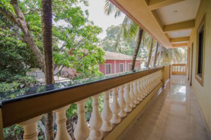 Terrace/Patio 2 of 16