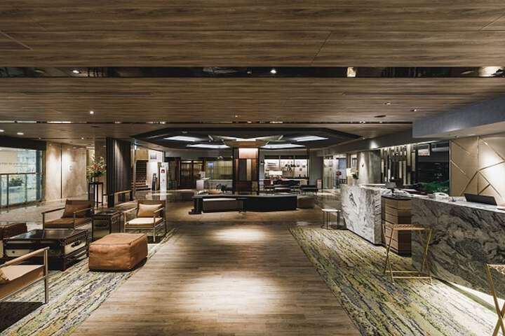 Hotel Lobby