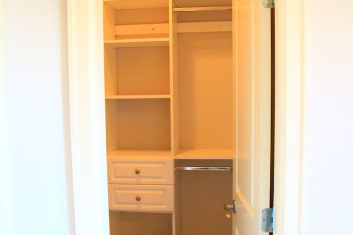 Room 8 of 47