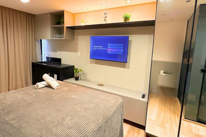 Room 2 of 24
