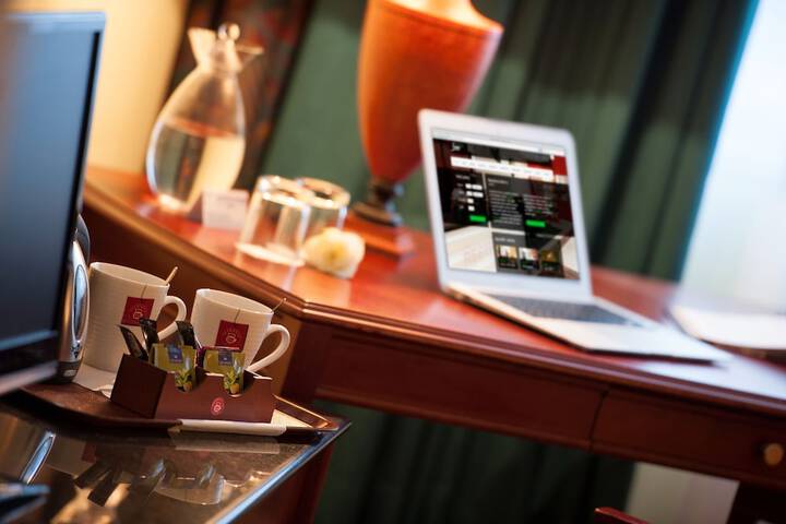 Room amenity
