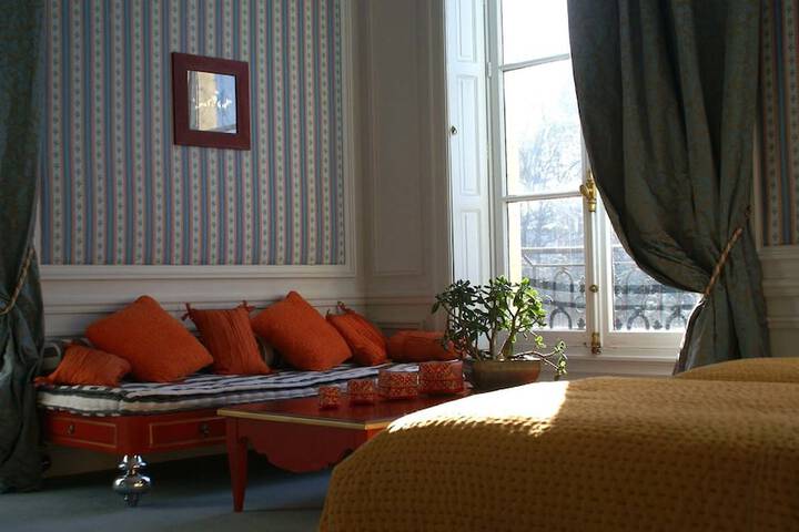 Room 25 of 68