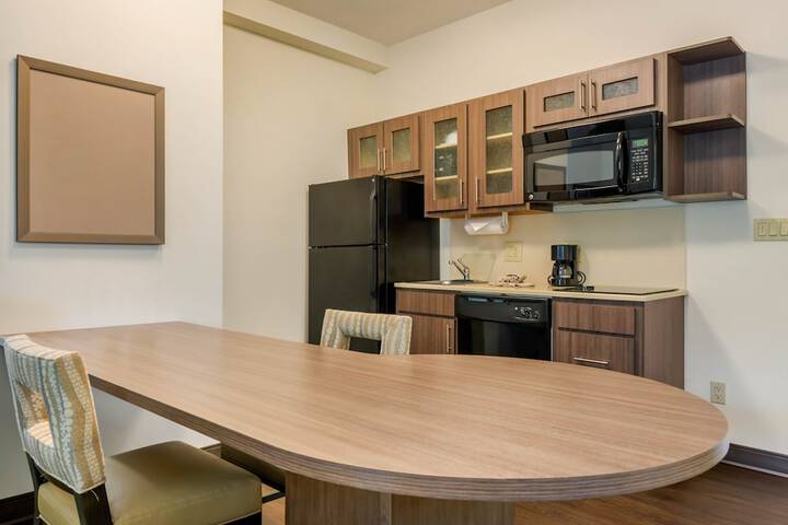 Private kitchenette