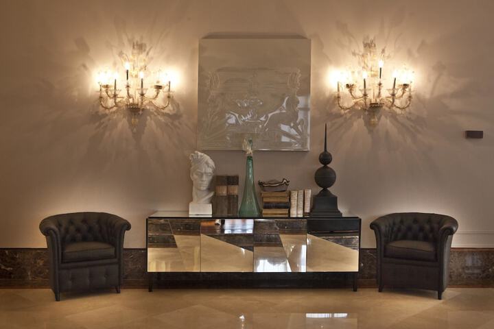Hotel Interior 10 of 79