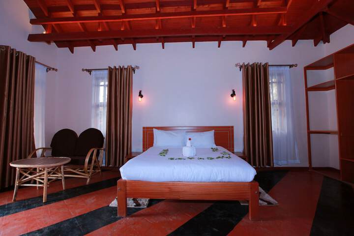 Room 14 of 56