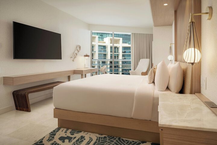 Room 47 of 155