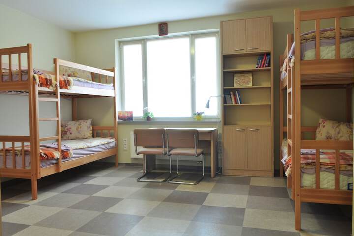 Room 14 of 47